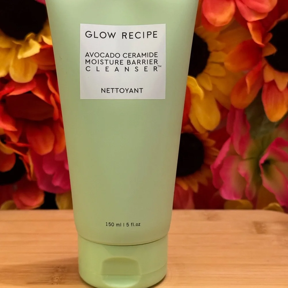 Glow Recipe Avocado Ceramide Cleanser with Green Packaging
